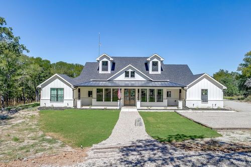 365 Bishop Dr, Weatherford, TX, 76088-2012 | Card Image