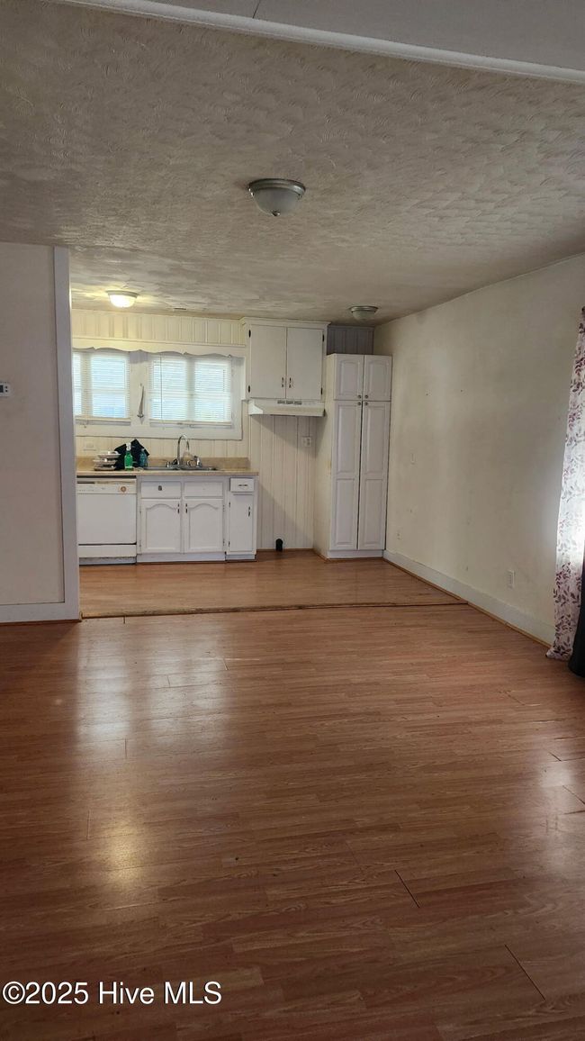 103 S Granville St, House other with 2 bedrooms, 2 bathrooms and null parking in Halifax NC | Image 9