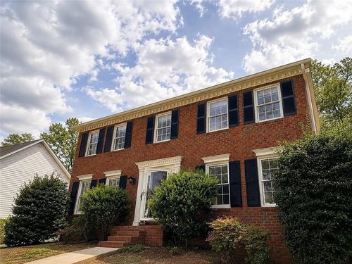 3230 Moss Creek Dr, Marietta, GA, 30062-1366 | Card Image
