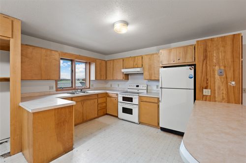 370 Commerce St, Bigfork, MT, 59911-3605 | Card Image