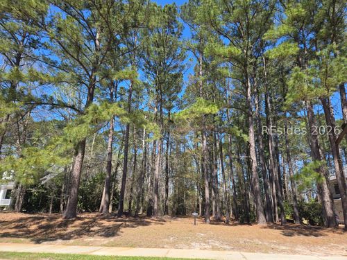 92 Wicklow Dr, Bluffton, SC, 29910-7326 | Card Image
