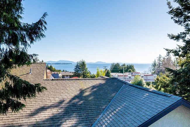 5 - 1450 Vidal Street, Townhouse with 3 bedrooms, 2 bathrooms and 3 parking in White Rock BC | Image 34