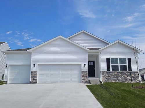 1009 Hillside Place, Polk City, IA, 50226 | Card Image