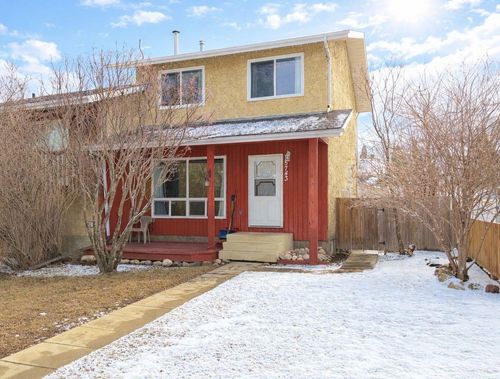 5743 56 St, Rocky Mountain House, AB, T4T1J8 | Card Image