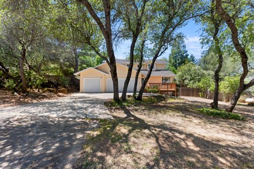 2816 Hillcrest Dr, Cameron Park, CA, 95682-9283 | Card Image