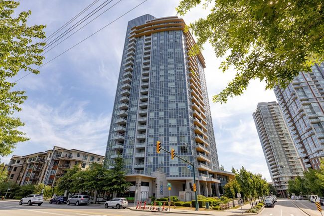1809 - 3093 Windsor Gate, Condo with 2 bedrooms, 2 bathrooms and 2 parking in Coquitlam BC | Image 1