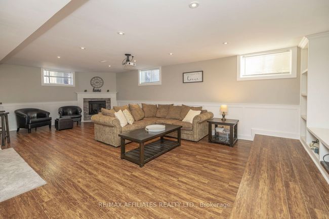 201 Augusta St, House other with 3 bedrooms, 2 bathrooms and 2 parking in Almonte ON | Image 35