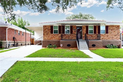 2109 Airline Park Blvd, Metairie, LA, 70003-4627 | Card Image