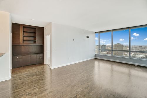 unit-2612-1901 S Calumet Ave, Chicago, IL, 60616-6026 | Card Image