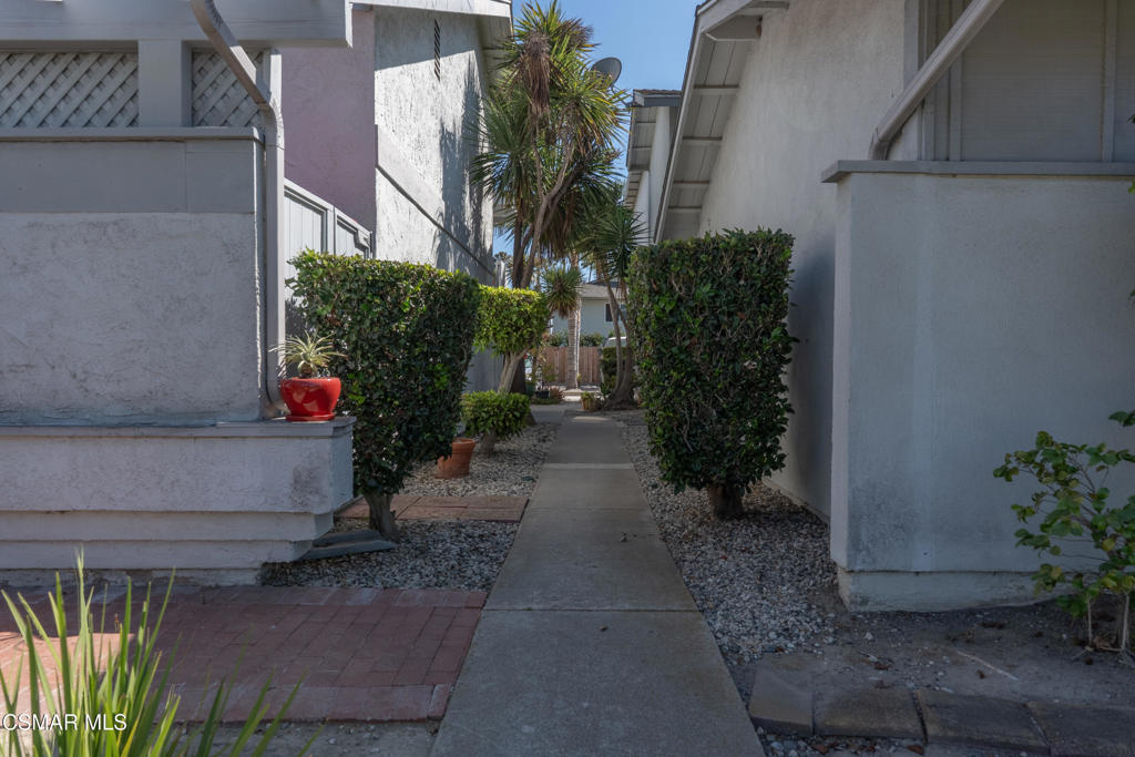 Residential in Ventura 3