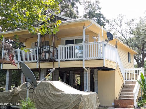 215 Maltas Ave, Interlachen, FL, 32148-6578 | Card Image