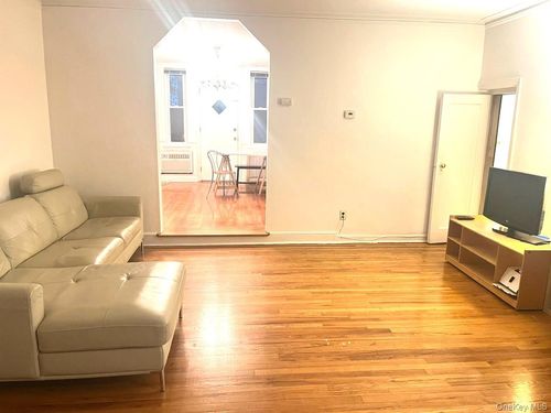 1945 Paulding Ave, Bronx, NY, 10462-3128 | Card Image