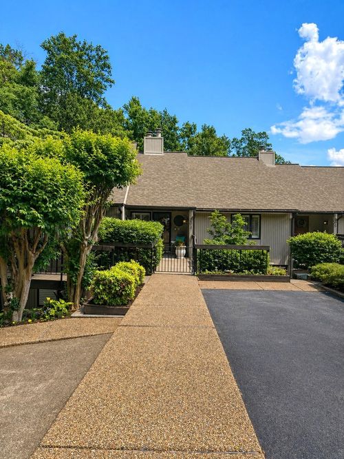 203-203 River Point Rd, Florence, AL, 35634-2221 | Card Image