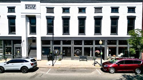 13 W 2nd St, Chillicothe, OH, 45601-3111 | Card Image