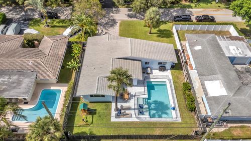 2020 Ne 34th Ct, Lighthouse Point, FL, 33064-7522 | Card Image
