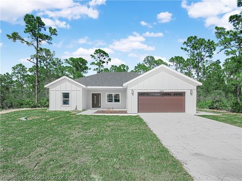 321 Roadrunner Ave, Sebring, FL, 33870-5938 | Card Image