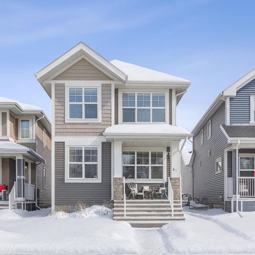 {{alt}} | Card Image