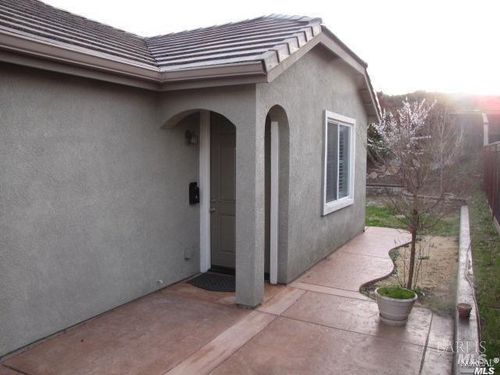 868 Antiquity Dr, Fairfield, CA, 94534-4162 | Card Image