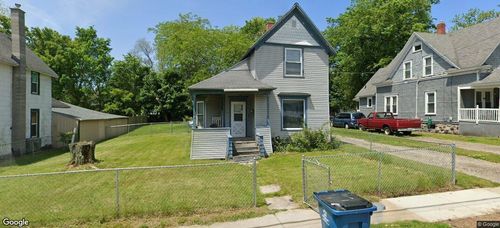 70 Wabash Ave S, Battle Creek, MI, 49017-4828 | Card Image