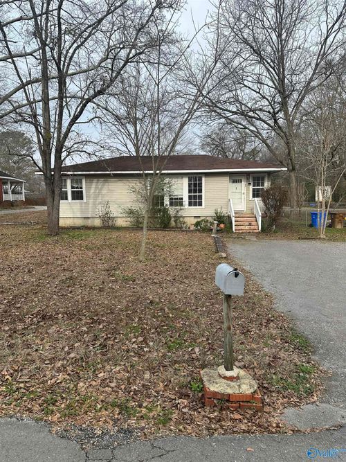 405 Burch St Nw, Hartselle, AL, 35640-1413 | Card Image