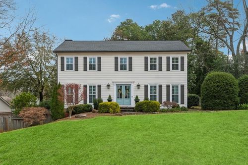 5127 Wellshire Pl, Dunwoody, GA, 30338-3423 | Card Image