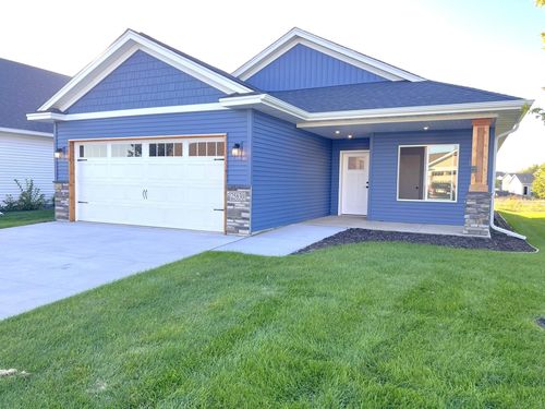 25830 Emerson Ct, Wyoming, MN, 55092-5501 | Card Image