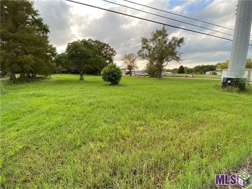 GR-1B1 Highway 23, Belle Chasse, LA, 70037 | Card Image