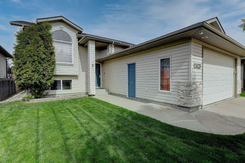 7625 114 St, Grande Prairie, AB, T8W2T7 | Card Image