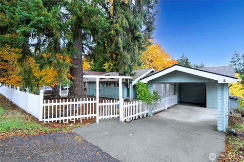 10271 148th Avenue Se, Renton, WA, 98059 | Card Image