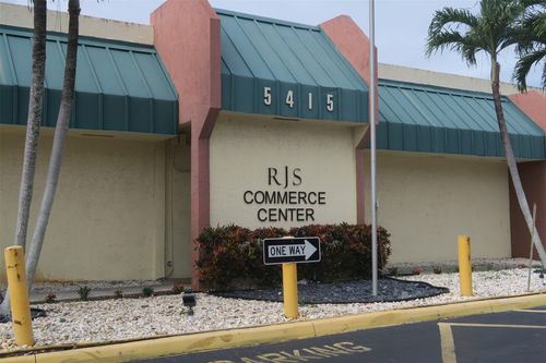ste-23-5415 Nw 15th St, Margate, FL, 33063-3792 | Card Image