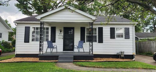 15 N Kelsey Ave, Evansville, IN, 47711-6051 | Card Image