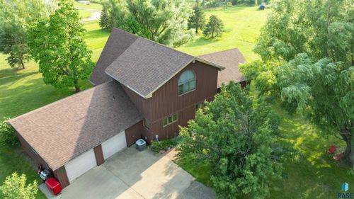 705 E Farmer Ave Avenue, Howard, SD, 57349-9998 | Card Image