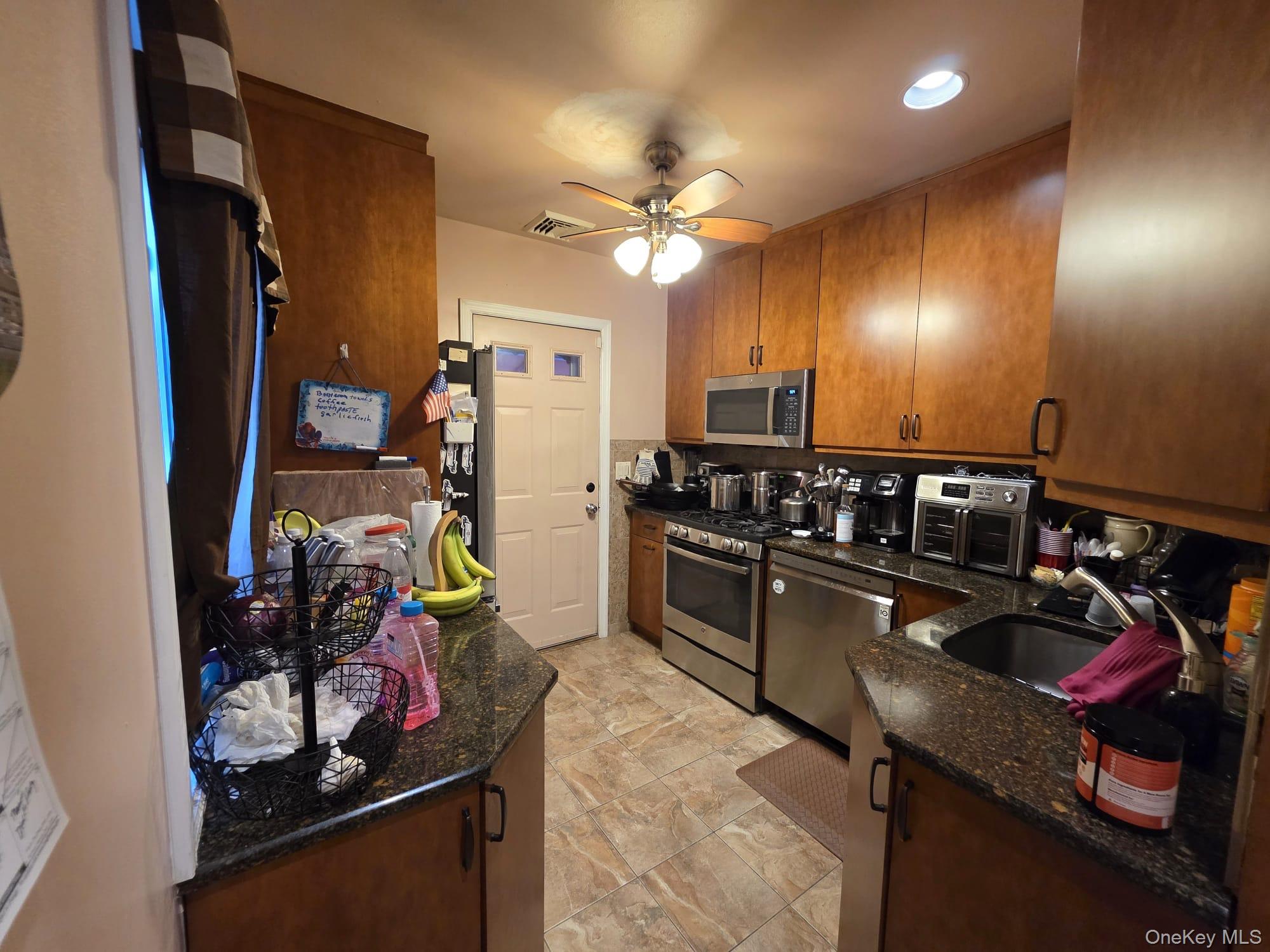 Residential in Long Beach 3