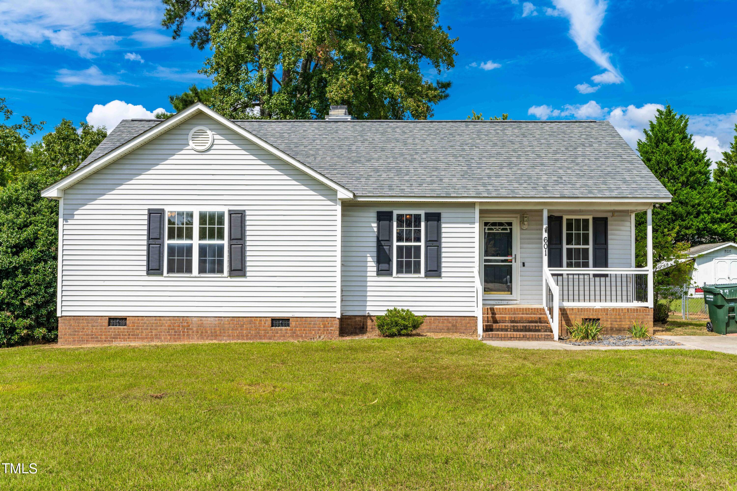 Garrison Ave, Clayton, NC 27520