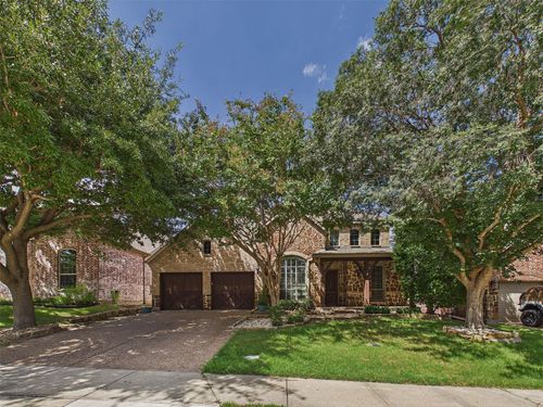 6400 Castle Rock Cir, McKinney, TX, 75071-7613 | Card Image