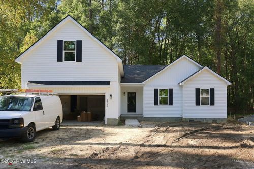 101 Hillside Dr, Washington, NC, 27889-3223 | Card Image