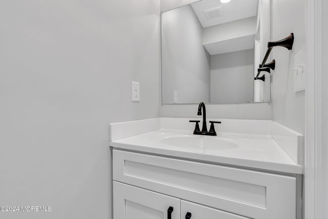 1000 - 14 Wren Way, Condo with 3 bedrooms, 2 bathrooms and null parking in Howell NJ | Image 14