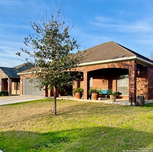 8215 Marek St, San Antonio, TX, 78224-1604 | Card Image