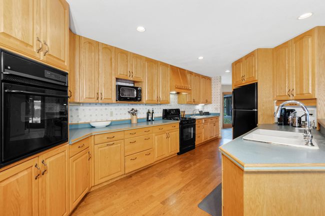 Kitchen | Image 7