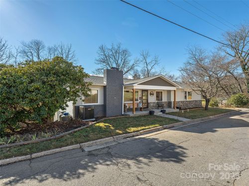 133 Axley St, Canton, NC, 28716-4930 | Card Image