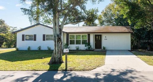 533 E Charlotte Ave, PUNTA GORDA, FL, 33950-4909 | Card Image