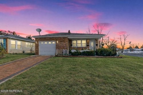 2 Liberta Dr, Toms River, NJ, 08757-3911 | Card Image