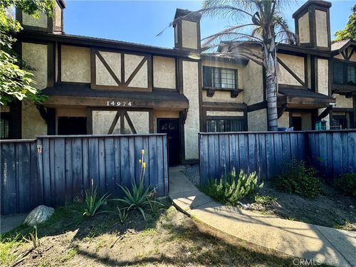 3-14924 Nordhoff St, North Hills, CA, 91343-5571 | Card Image