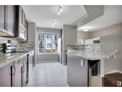 79 - 2905 141 St Sw, Townhouse with 2 bedrooms, 3 bathrooms and null parking in Edmonton AB | Image 2