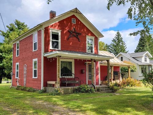 325 Water Street, IOLA, WI, 54945 | Card Image