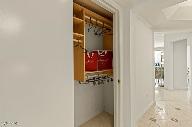 UNIT-2502 - 2877 Paradise Rd, Home with 3 bedrooms, 3 bathrooms and 1 parking in Las Vegas NV | Image 39