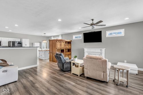 12449 Turner Rd, Mooresville, IN, 46158-6100 | Card Image