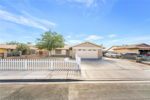 1304 Marion Dr, Las Vegas, NV, 89110-1435 | Card Image