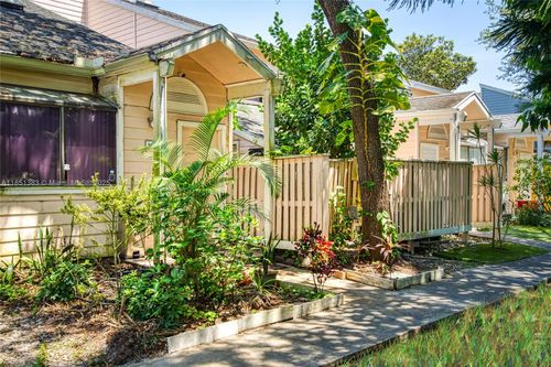 1843-1843 Runners Way, North Lauderdale, FL, 33068-5446 | Card Image