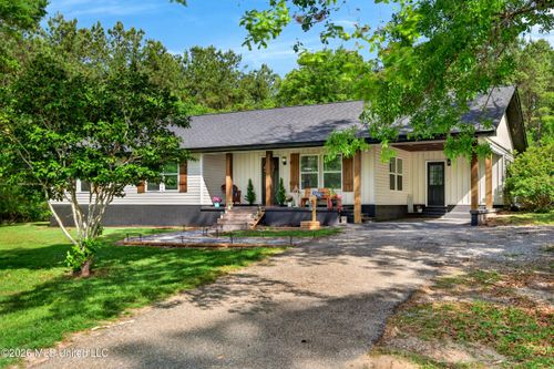 469 E Highway 26, Poplarville, MS, 39470 | Card Image